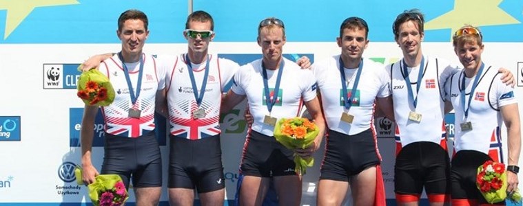 a male rowing team